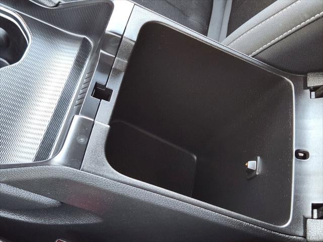 2025 Jeep Grand Cherokee Laredo 4x2