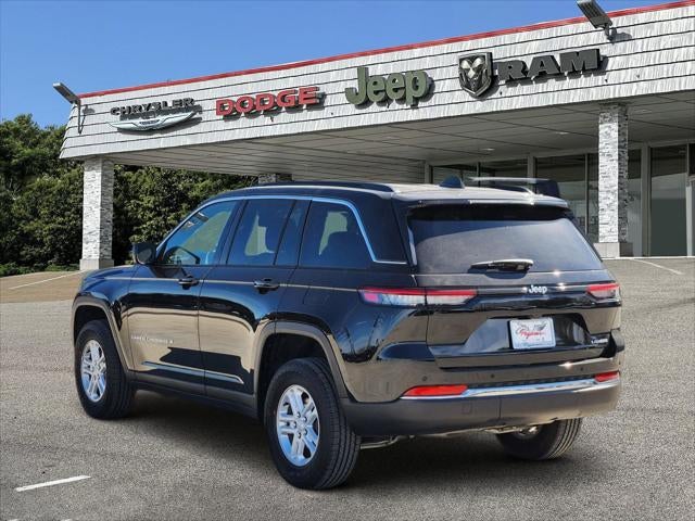 2025 Jeep Grand Cherokee Laredo 4x2