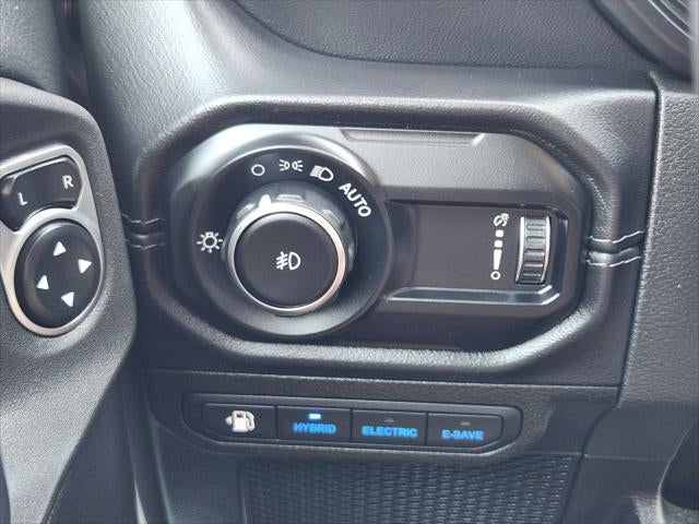 2024 Jeep Wrangler 4xe Sahara 4xe