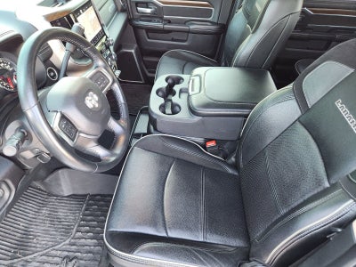 2022 RAM Ram 3500 Laramie Crew Cab 4x4 6'4' Box