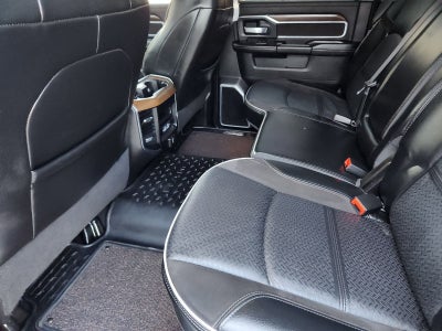 2024 RAM Ram 3500 Laramie Crew Cab 4x4 8' Box