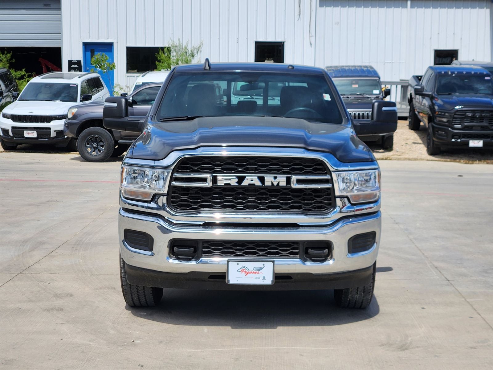 2024 RAM Ram 2500 Tradesman Crew Cab 4x4 6'4' Box