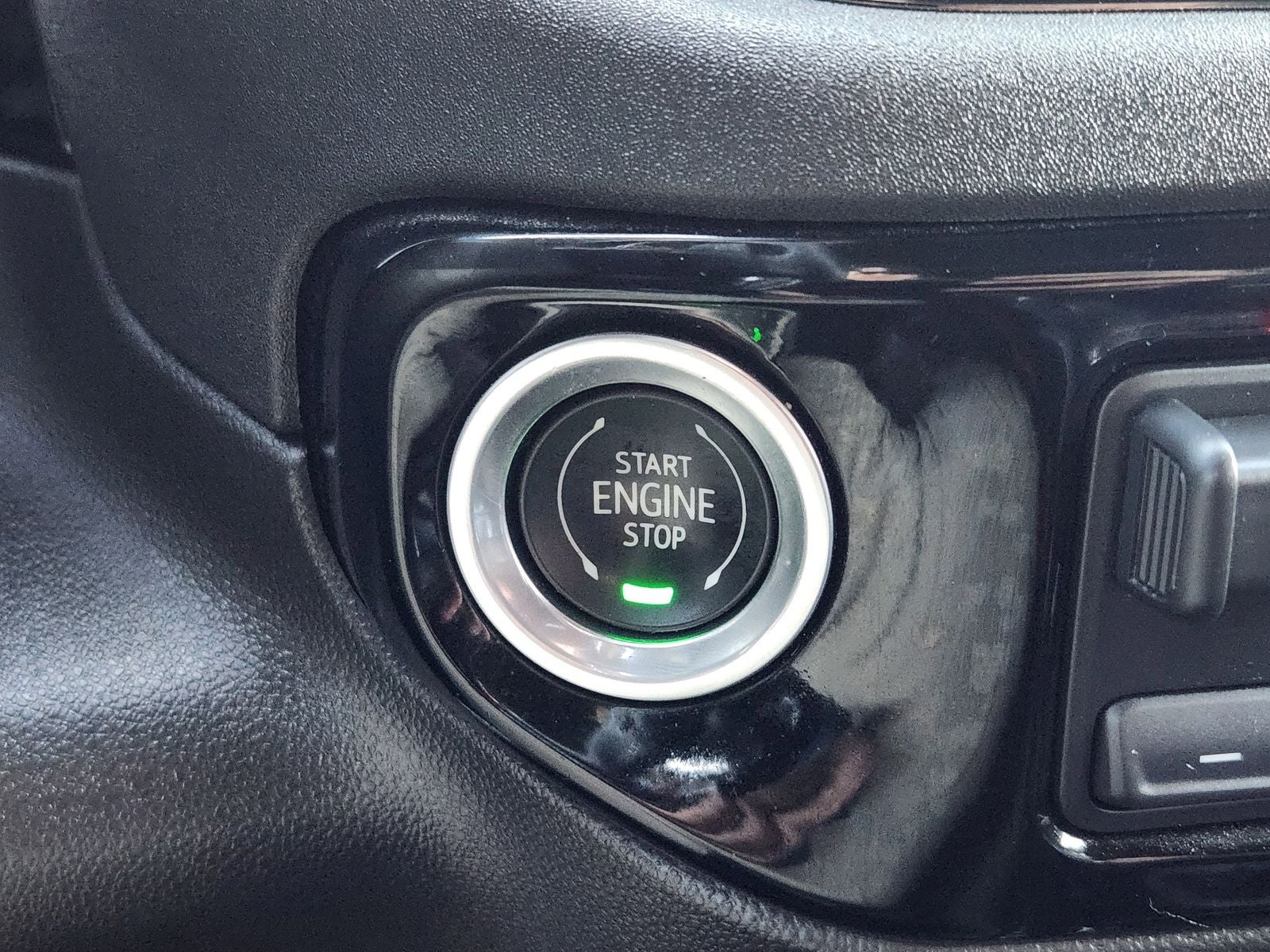 2024 Chevrolet Silverado 1500 4WD Crew Cab Short Bed ZR2