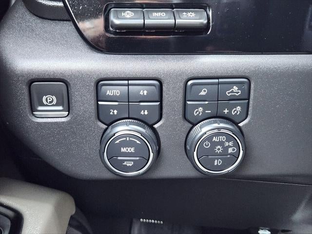 2024 Chevrolet Silverado 1500 4WD Crew Cab Short Bed ZR2