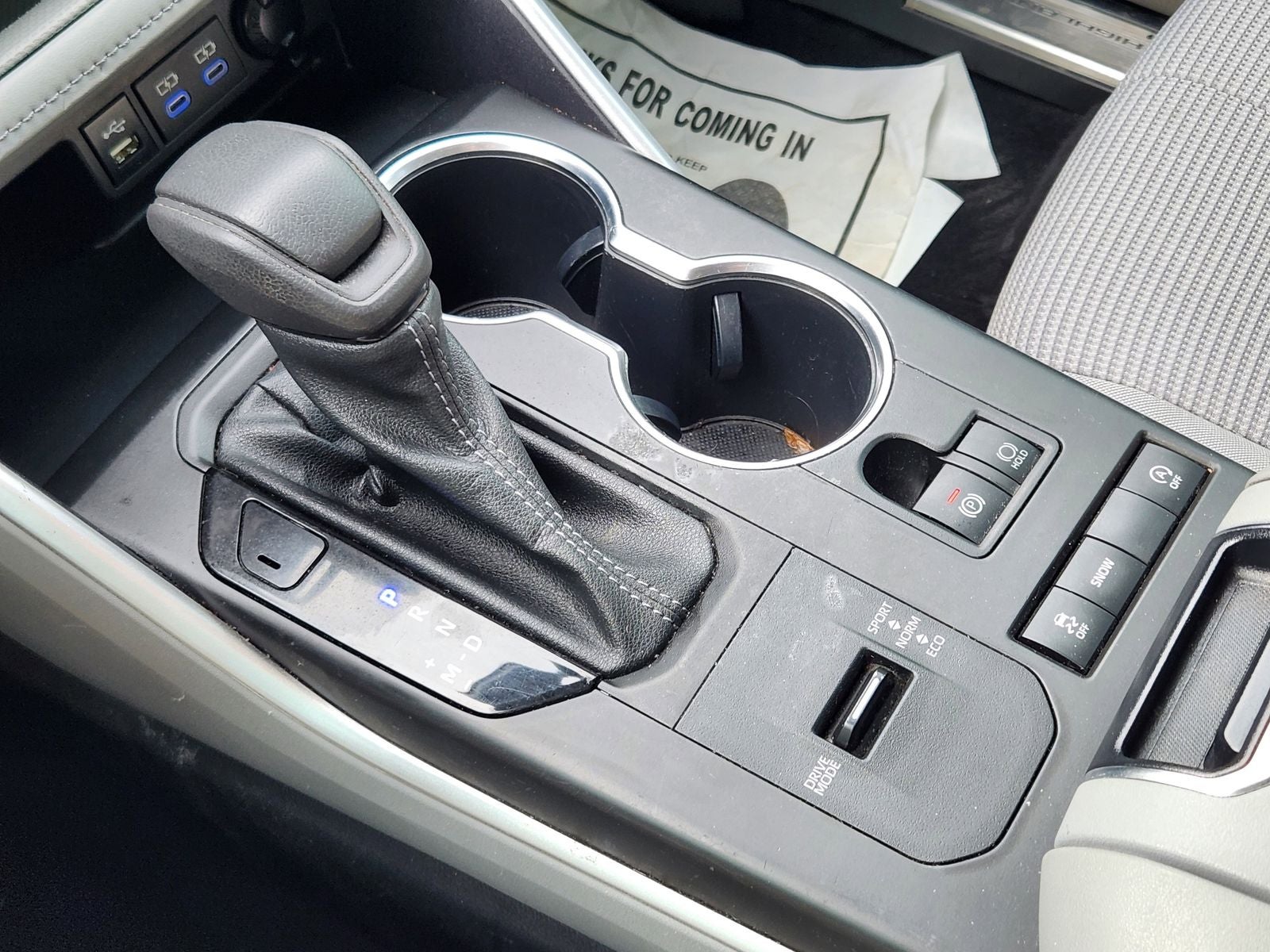 2022 Toyota Highlander L