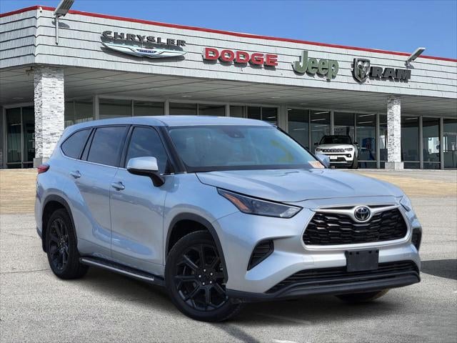 2022 Toyota Highlander L
