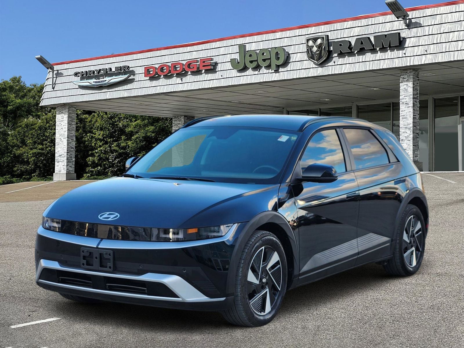 2025 Hyundai IONIQ 5 SEL