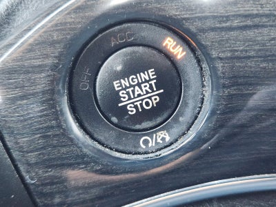 2020 Jeep Grand Cherokee Overland 4X2