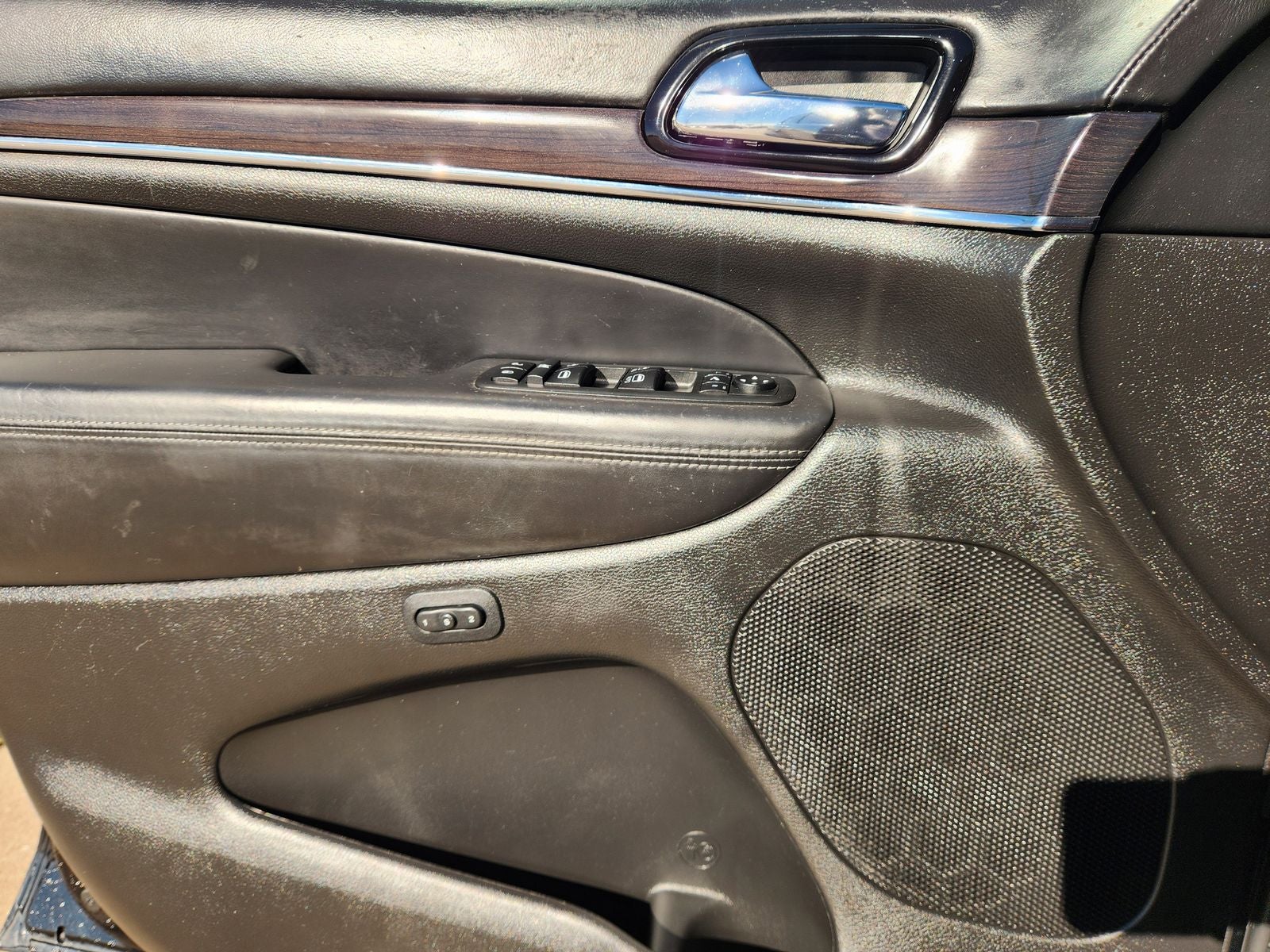 2020 Jeep Grand Cherokee Overland 4X2