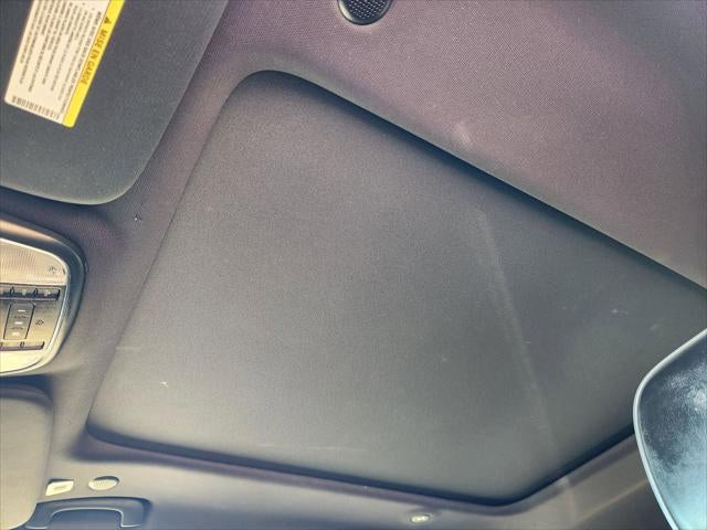 2020 Jeep Grand Cherokee Overland 4X2