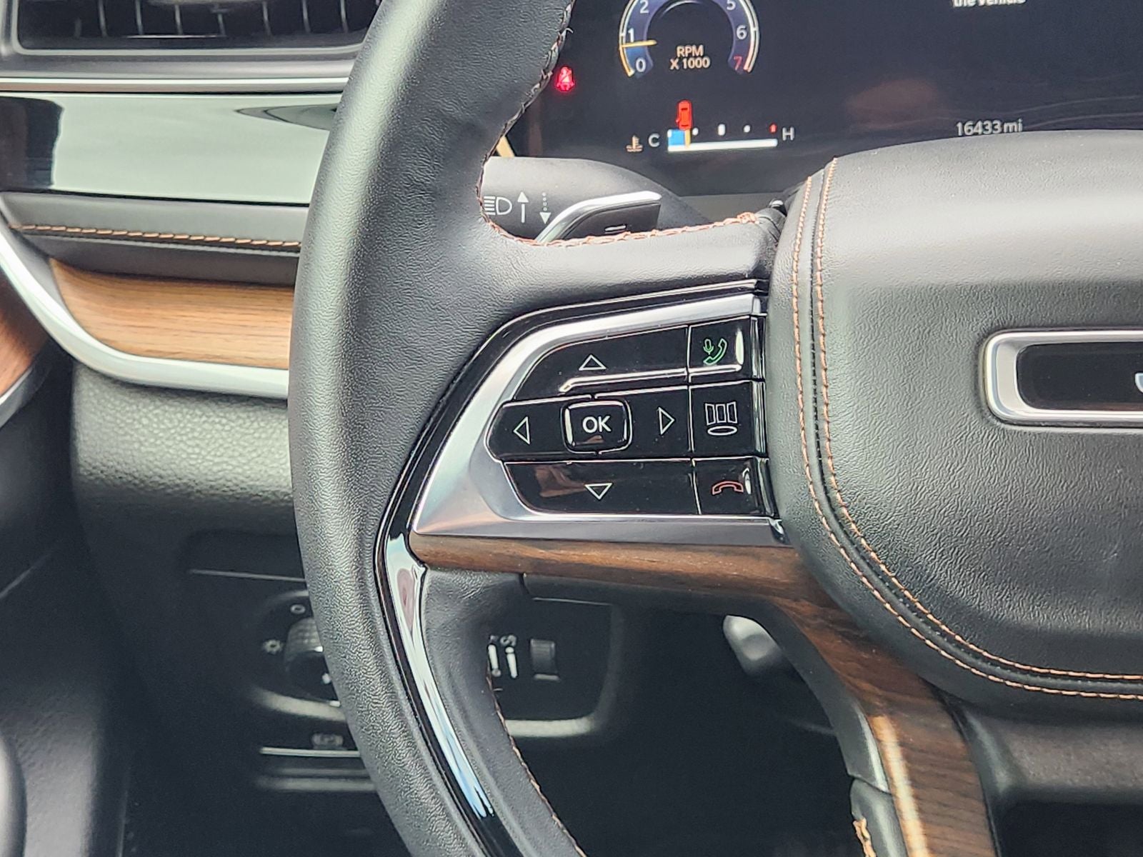 2022 Jeep Grand Cherokee Summit 4x4