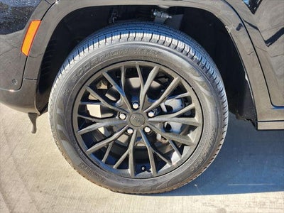 2022 Jeep Grand Cherokee Summit 4x4