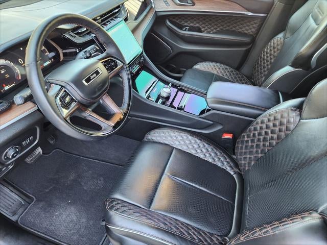 2022 Jeep Grand Cherokee Summit 4x4