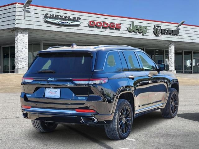 2022 Jeep Grand Cherokee Summit 4x4