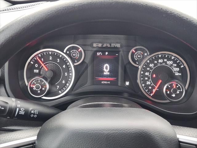 2025 RAM Ram 1500 Tradesman Crew Cab 4x2 5'7' Box
