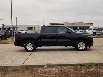 2025 RAM Ram 1500 Tradesman Crew Cab 4x2 5'7' Box