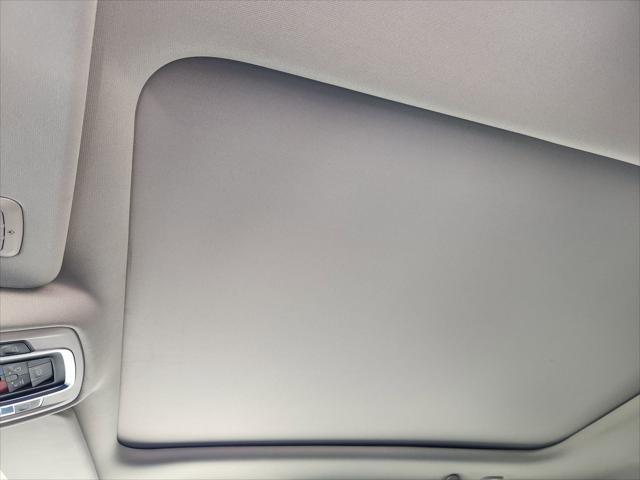 2022 RAM Ram 1500 Laramie Crew Cab 4x2 5'7' Box