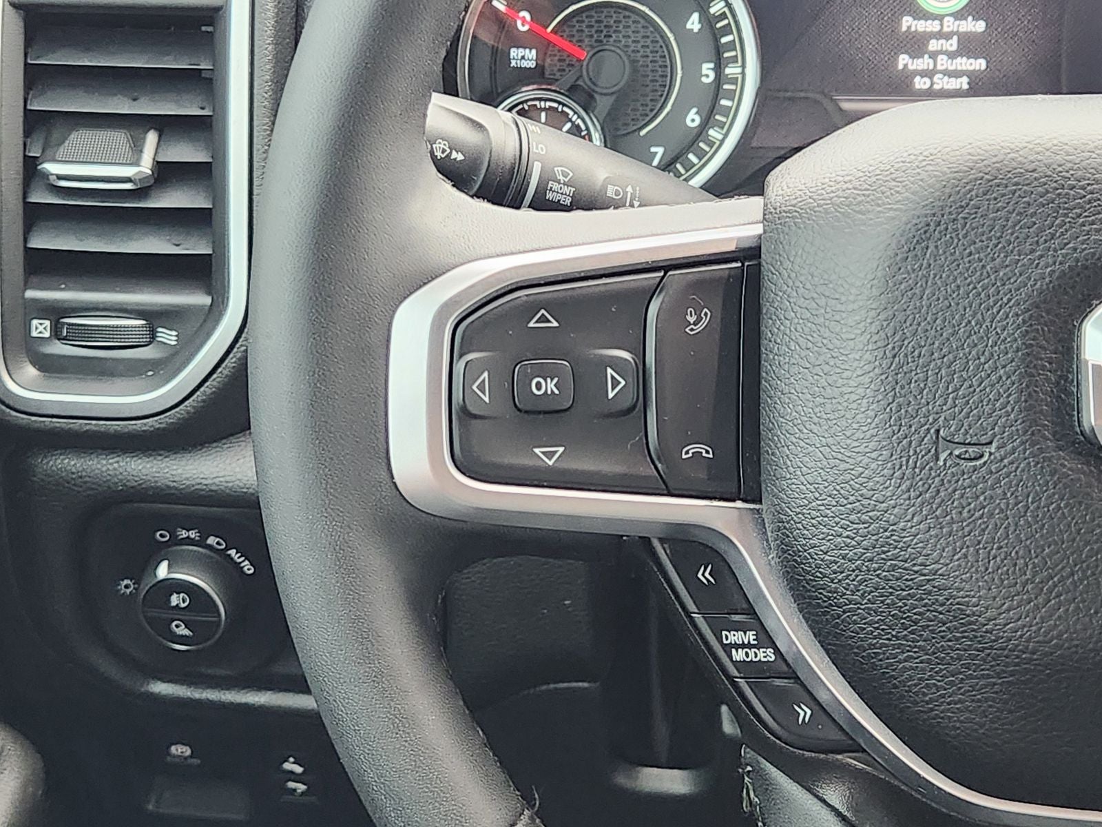 2025 RAM Ram 1500 Lone Star Crew Cab 4x4 5'7' Box