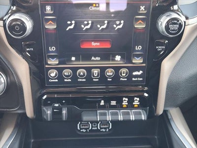 2021 RAM Ram 1500 Laramie Crew Cab 4x4 6'4' Box