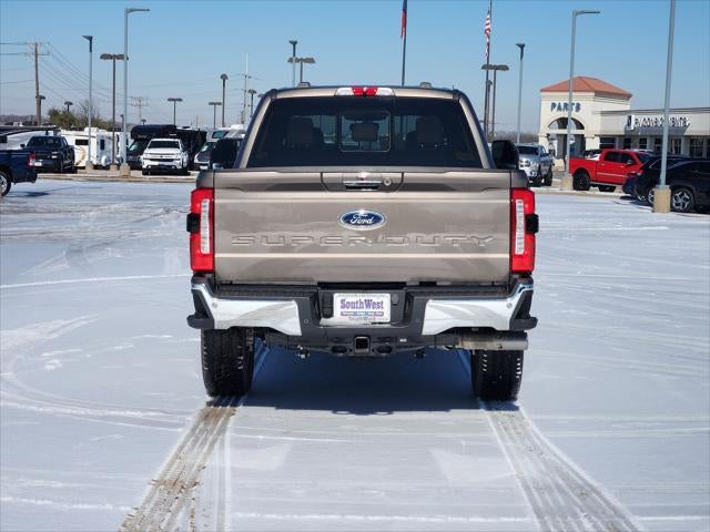 2023 Ford F-350 LARIAT