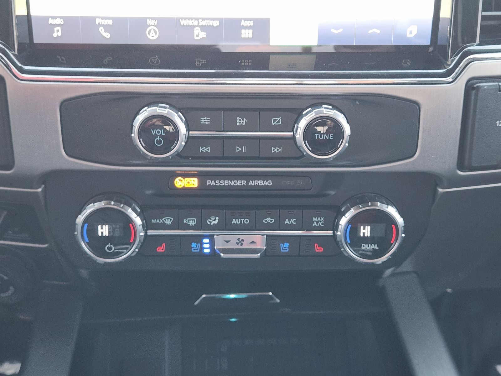 2022 Ford F-350 Platinum