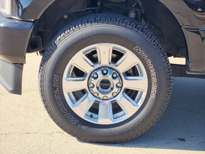 2022 Ford F-350 Platinum