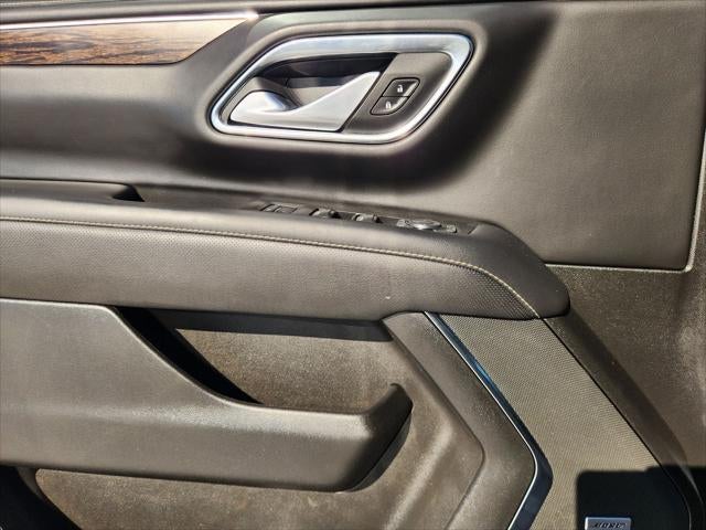 2022 Chevrolet Suburban 2WD Premier