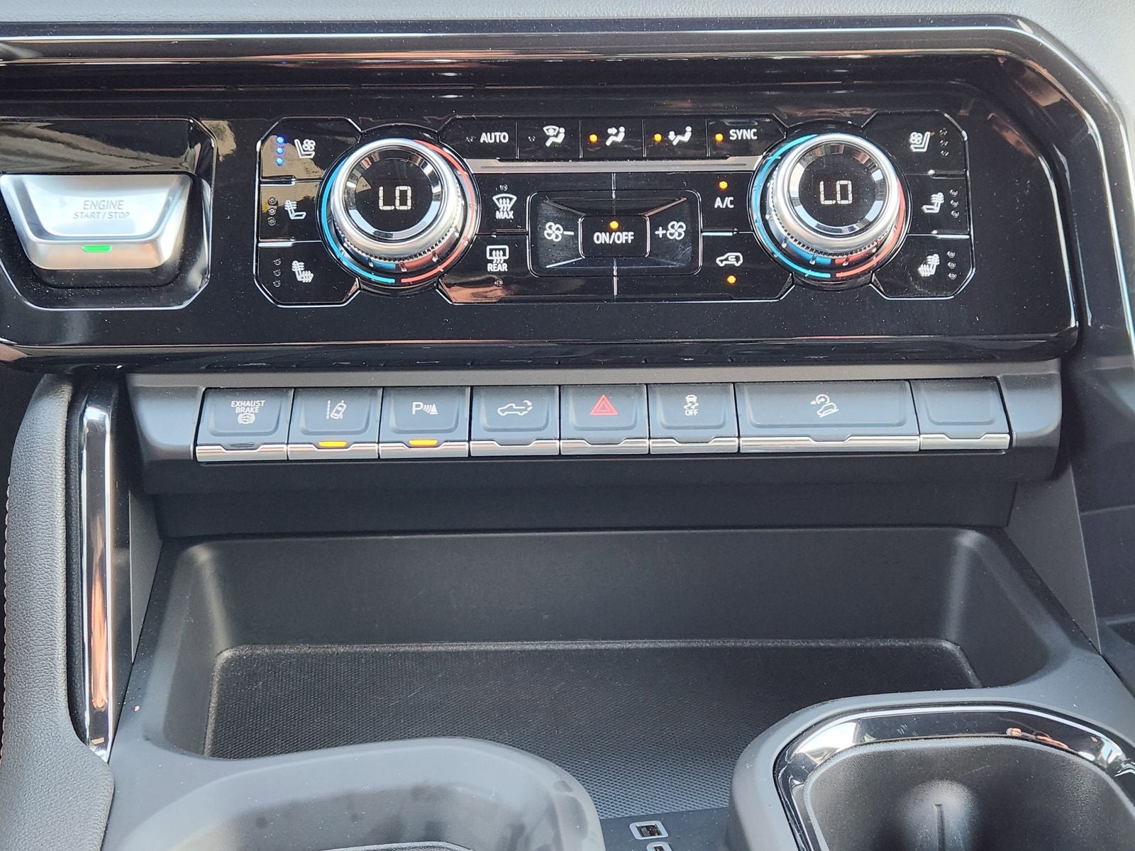 2024 GMC Sierra 2500HD 4WD Crew Cab Standard Bed AT4