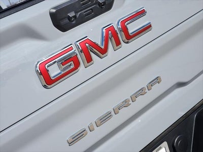 2024 GMC Sierra 2500HD 4WD Crew Cab Standard Bed AT4