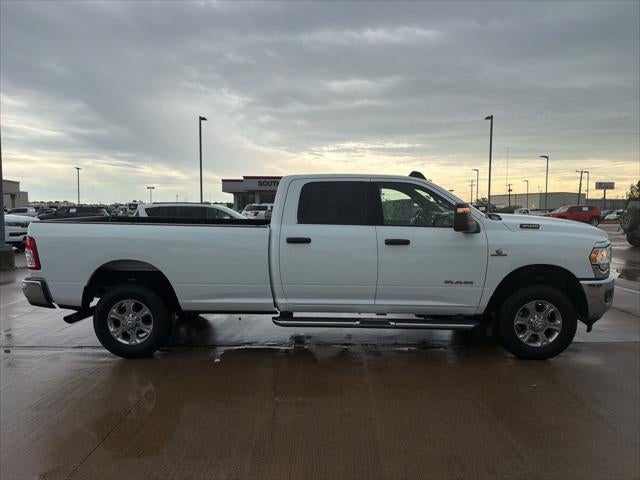 2024 RAM Ram 3500 Big Horn Crew Cab 4x4 8' Box