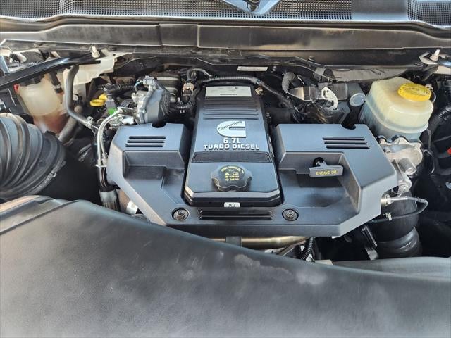 2022 RAM Ram 3500 Tradesman Crew Cab 4x4 8' Box