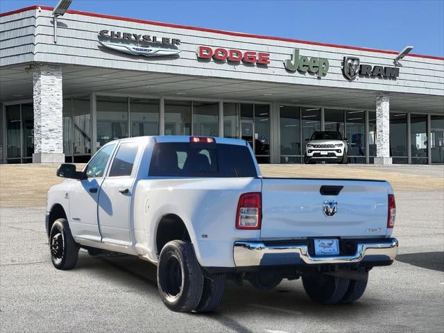 2022 RAM Ram 3500 Tradesman Crew Cab 4x4 8' Box