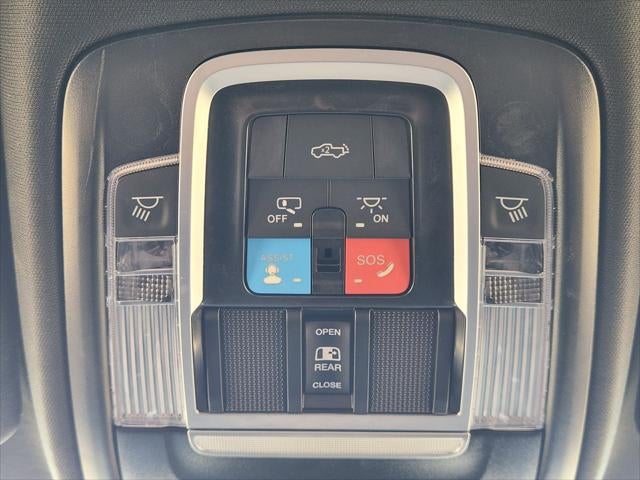 2025 RAM Ram 3500 Laramie Crew Cab 4x4 8' Box