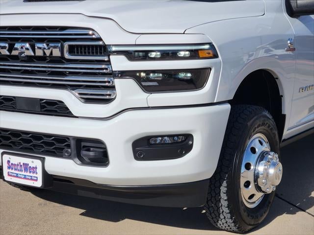 2025 RAM Ram 3500 Laramie Crew Cab 4x4 8' Box