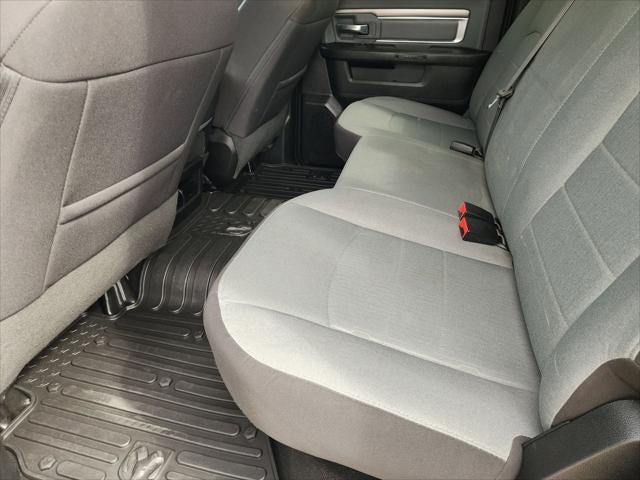 2023 RAM 1500 Classic SLT Crew Cab 4x4 5'7' Box