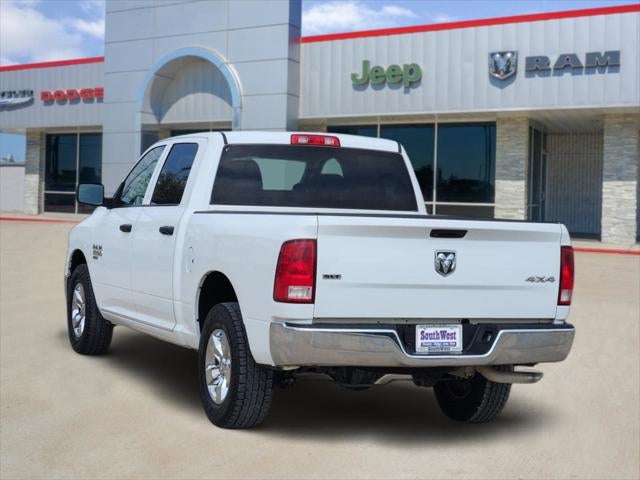 2023 RAM 1500 Classic SLT Crew Cab 4x4 5'7' Box