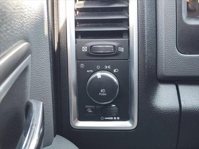 2017 RAM Ram 1500 Big Horn Crew Cab 4x4 5'7' Box