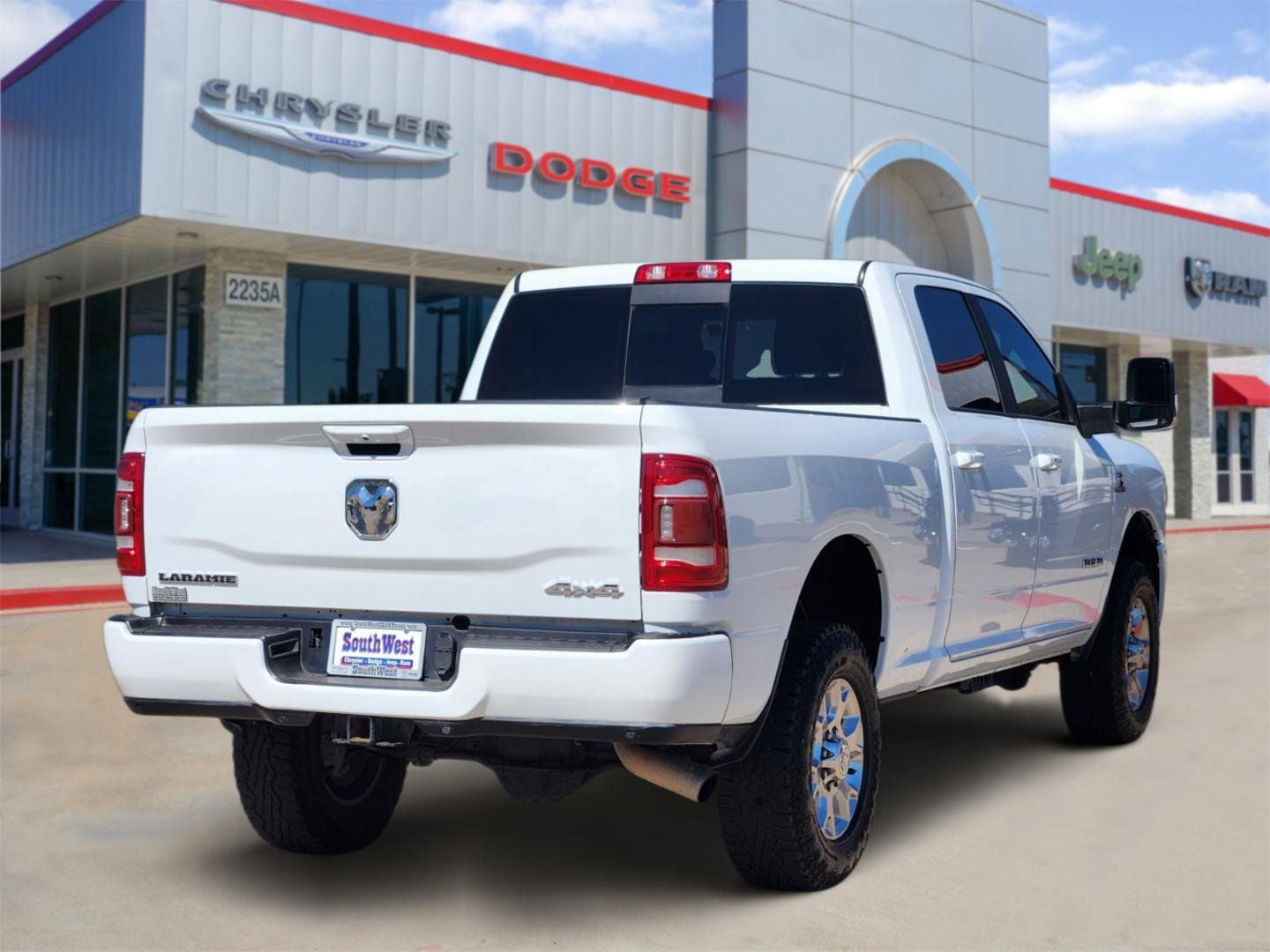 2023 RAM Ram 2500 Laramie Crew Cab 4x4 6'4' Box