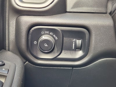 2022 RAM Ram 2500 Tradesman Crew Cab 4x4 8' Box