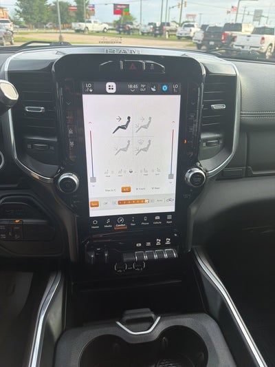 2022 RAM Ram 2500 Laramie Mega Cab 4x4 6'4' Box