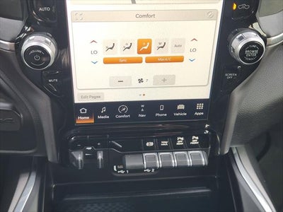 2022 RAM Ram 2500 Laramie Mega Cab 4x4 6'4' Box