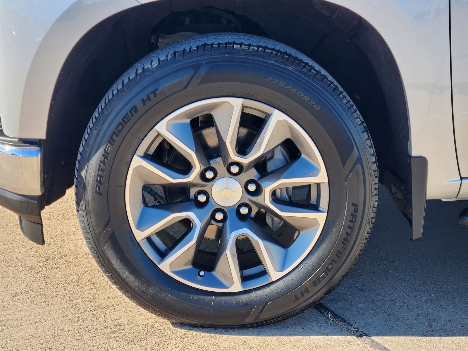 2020 Chevrolet Silverado 1500 4WD Crew Cab Short Bed LT