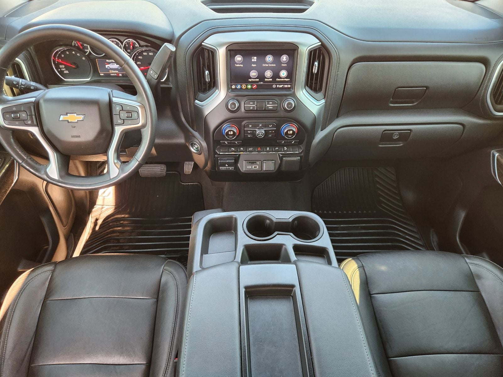 2020 Chevrolet Silverado 1500 4WD Crew Cab Short Bed LT