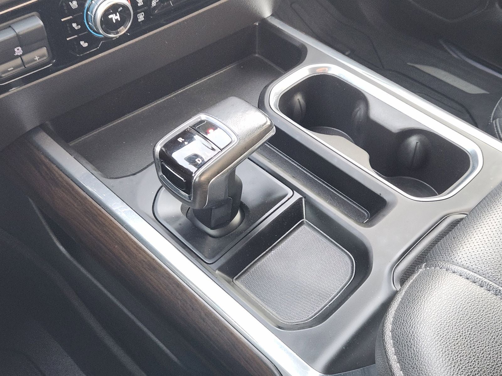 2022 GMC Sierra 1500 4WD Crew Cab Short Box SLT