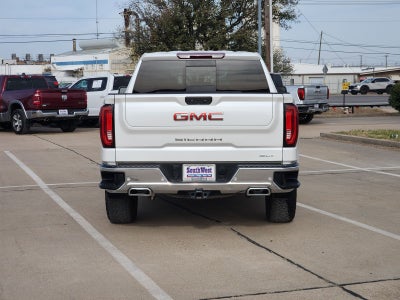 2022 GMC Sierra 1500 4WD Crew Cab Short Box SLT