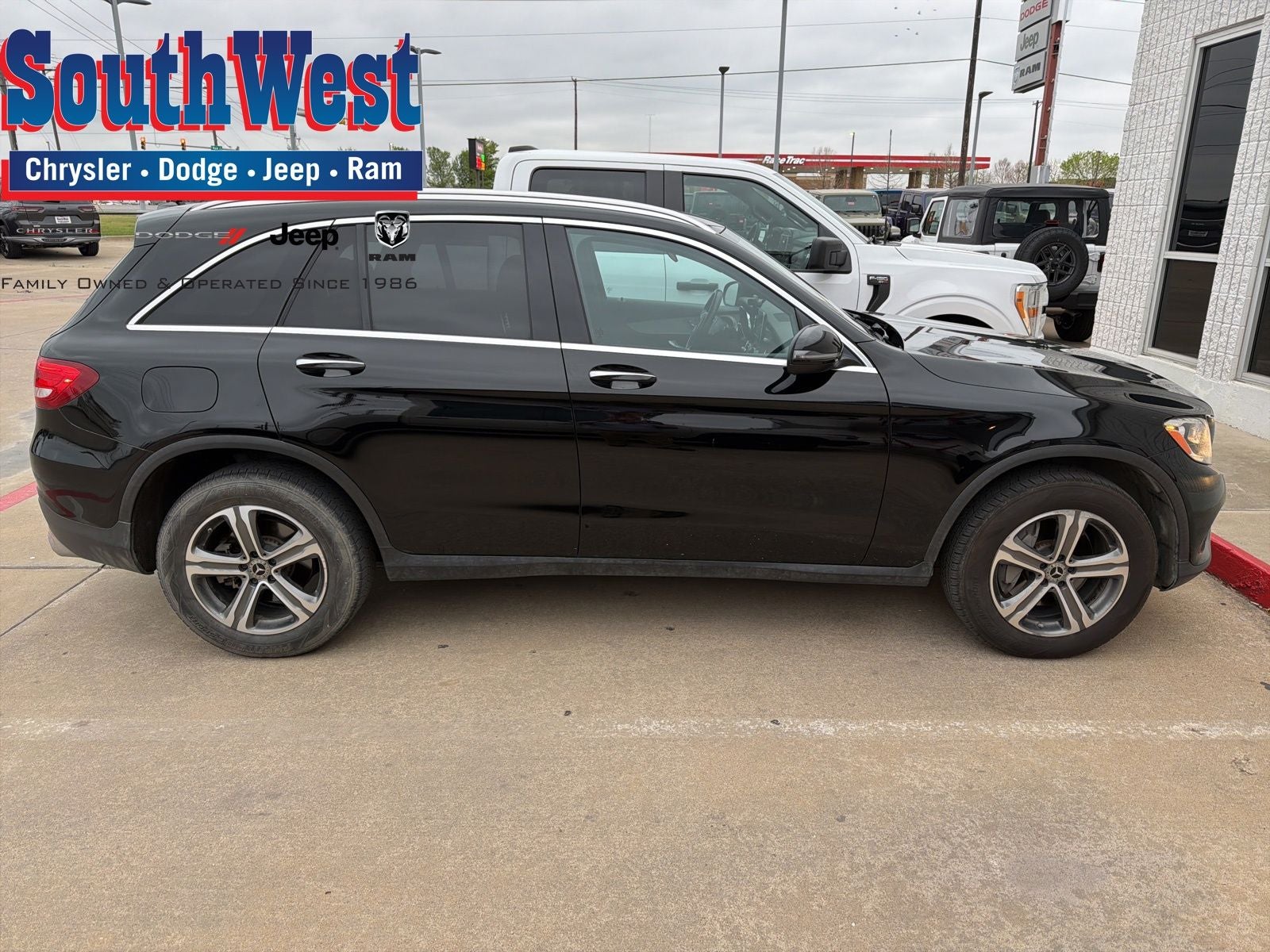 2019 Mercedes-Benz GLC 300 4MATIC®