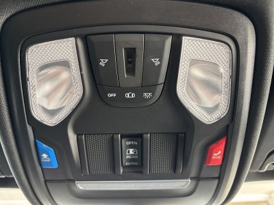 2022 RAM Ram 1500 Tradesman Crew Cab 4x2 6'4' Box