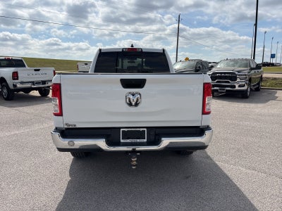 2022 RAM Ram 1500 Tradesman Crew Cab 4x2 6'4' Box