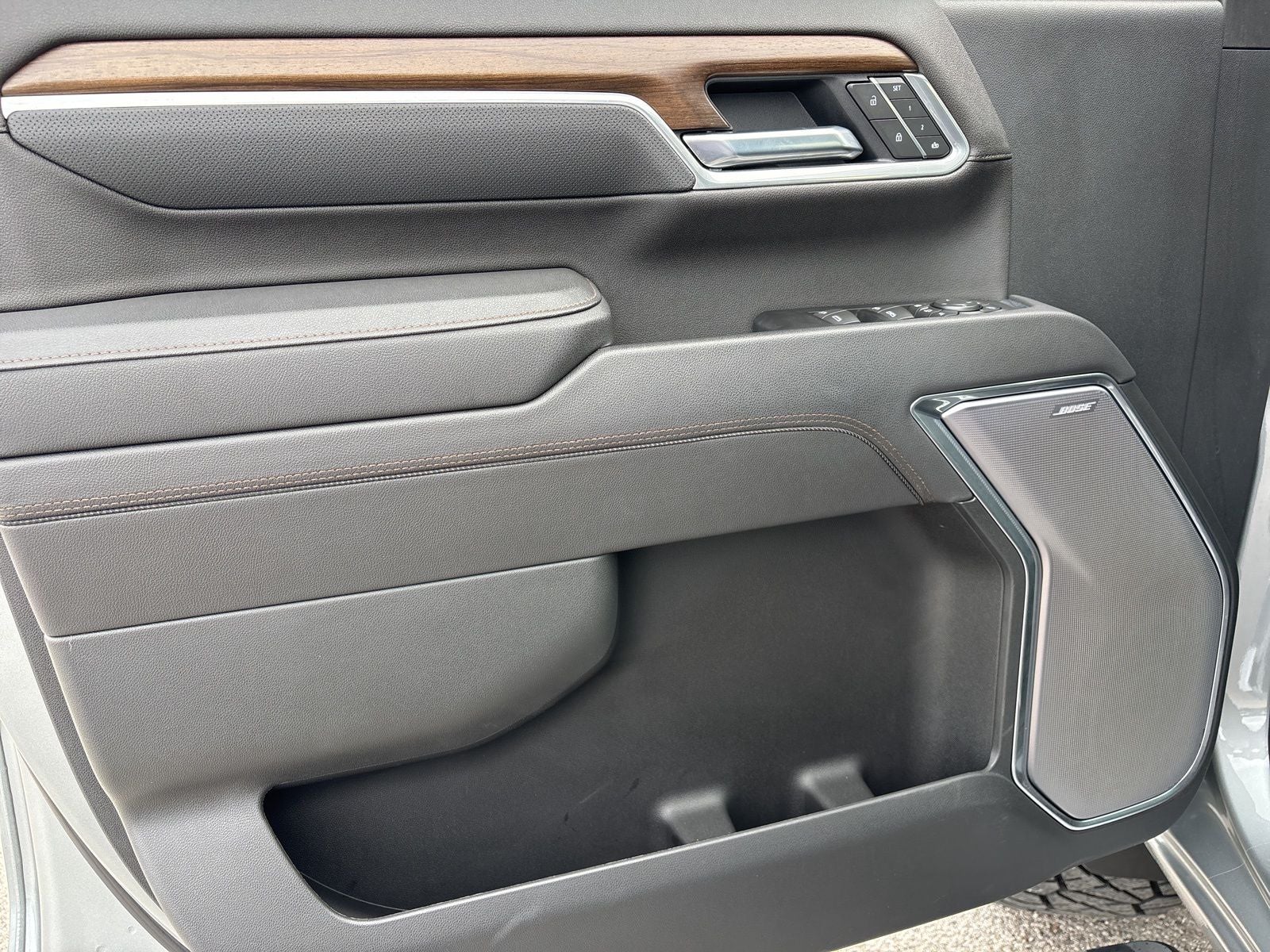 2025 Chevrolet Silverado 2500HD 4WD Crew Cab Standard Bed High Country