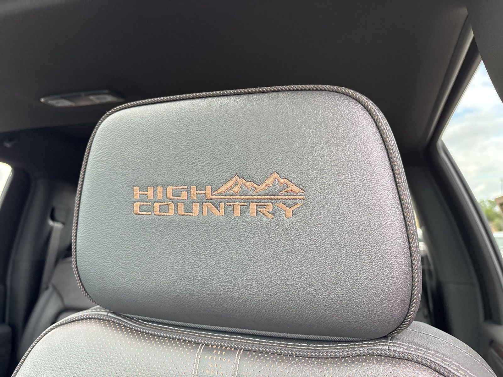 2025 Chevrolet Silverado 2500HD 4WD Crew Cab Standard Bed High Country